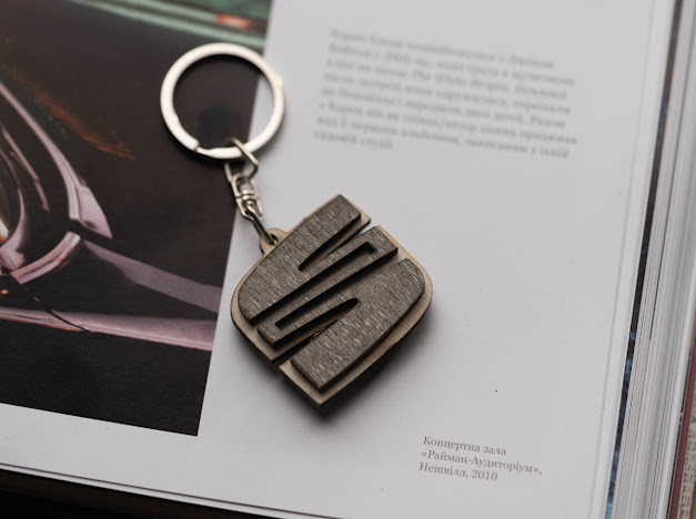 Брелок дерев'яний Seat. 4см, фото 1