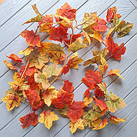 Ліана (гирлянда) осінні листя клена 180 см.