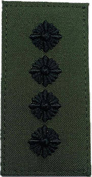 Погон Капітан 3D (чорна нитка, на липучці) олива