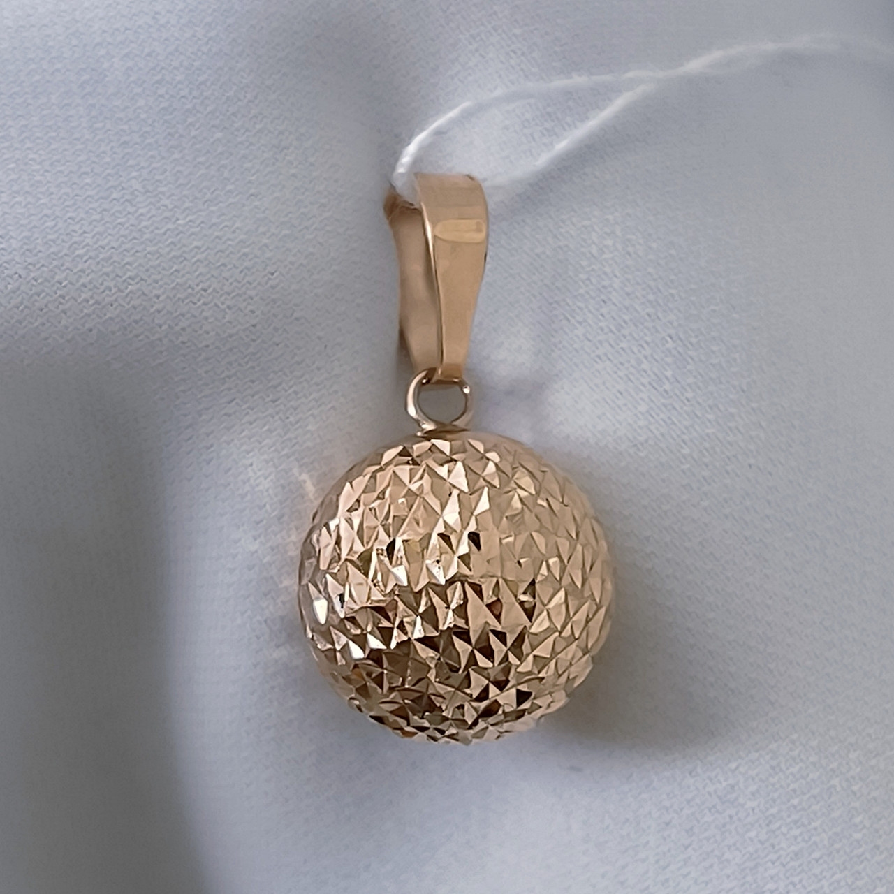 Золотий кулон із алмазною гранню 585 проби