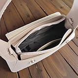 Жіночий клатч сумка через плече бежева маленька сумочка з плечовим ременем з екошкіри, фото 6