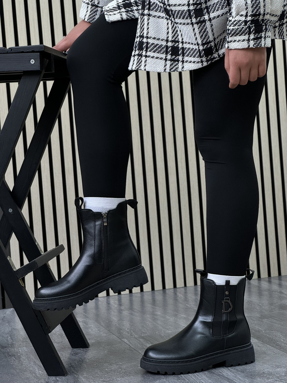 Черевики жіночі (на флісі) демісезонні 6 пар у ящику чорного кольору 36-41, фото 1