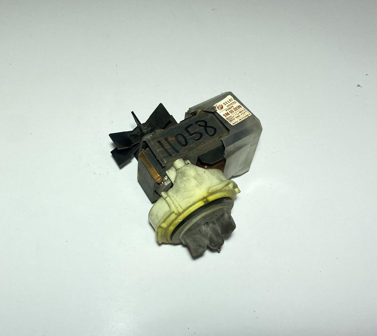 Помпа (насос) для пральної машини Miele Б/У SM00203N