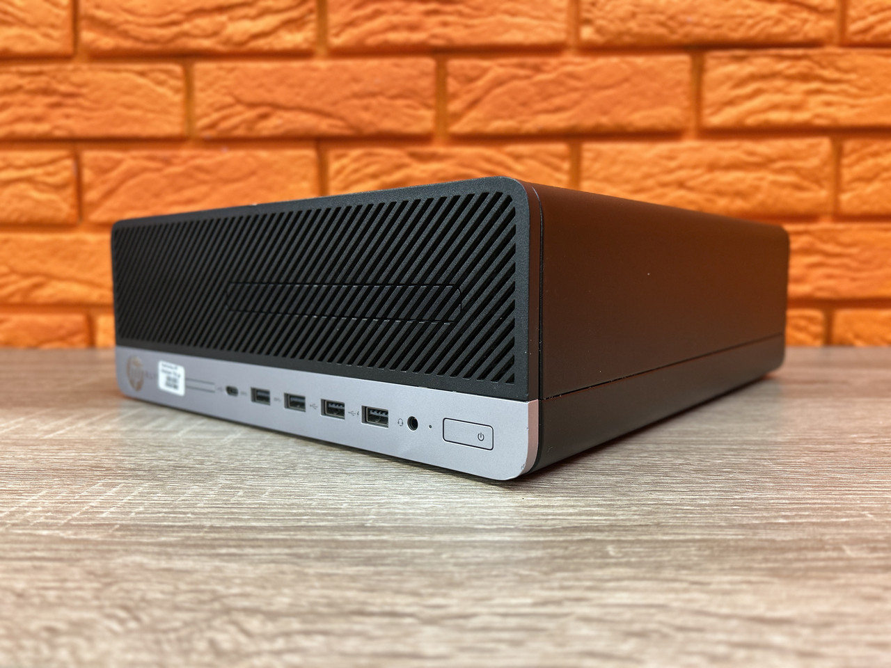 Комп'ютер HP EliteDesk 705 G4 SFF, Ryzen 3 2200G 3.7Hz, DDR4 8 ГБ, SSD 256ГБ, Radeon RX Vega 8