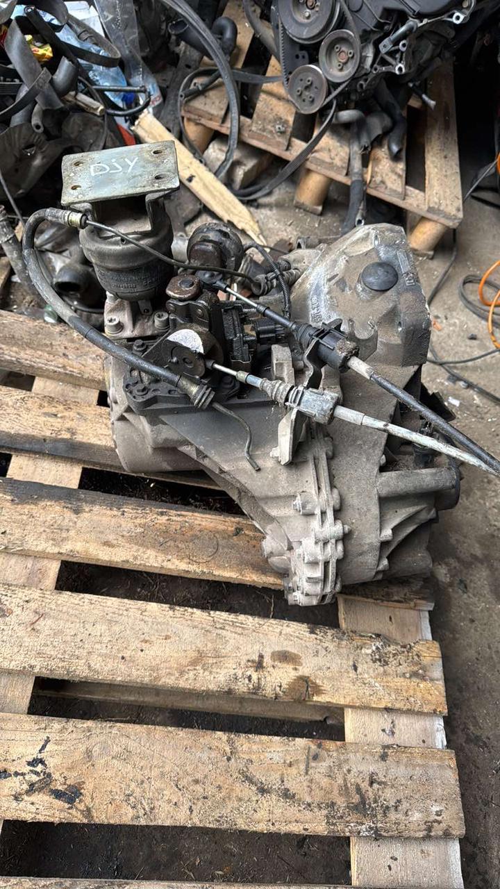 Вітаю усіх зацікавлених!!!<br />
 Предметом продажі є коробка передач !!!<br />
 Кпп робоча в гарному стані з гарантією на встановлення та перевірку 14днів<br />
 Відправляємо наложним платежем по усій території України по передоплаті на транспортні витрати<br />
 Також маємо багато інших запчастин до цього автомобіля<br />
 Більш детальні фото можемо надіслати на Viber WhatsApp Facebook<br />
 Запрошуємо до перегляду інших оголошень автора — фото 5