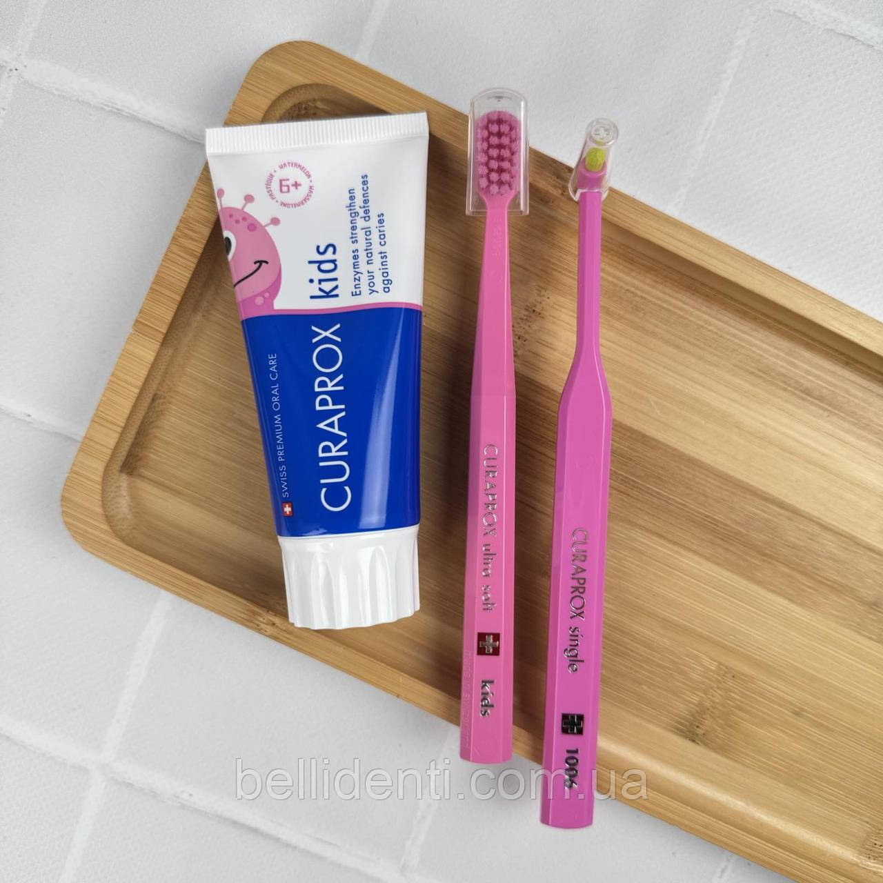 Набір Curaprox Kids 1006 від 6 років (зубна паста 60 мл кавун+щітка+монопучкова зубна щітка), рожевий