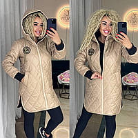 Жіноча демісезонна куртка з капюшоном