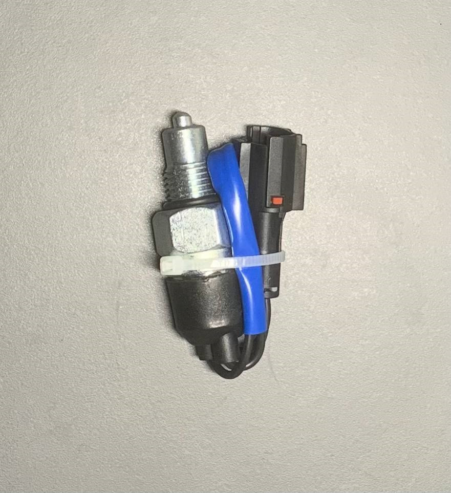 Датчик заднього ходу KAP 95224024 DAEWOO MATIZ