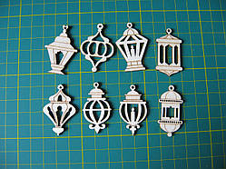 Дерев'яна підвіска. Ліхтар. Світле дерево. Від 19х40 мм