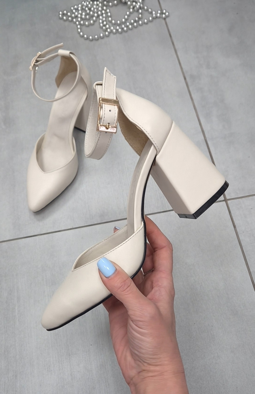 Туфлі на стійкому підборі жіночі шкіряні молочного кольору 40р, фото 1