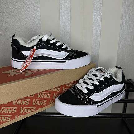 Кеди зимові Vans Skool Knu black white winter Fur унісекс Ванс Кну чорні білі з хутром для хлопців і дівчат Зима, фото 1