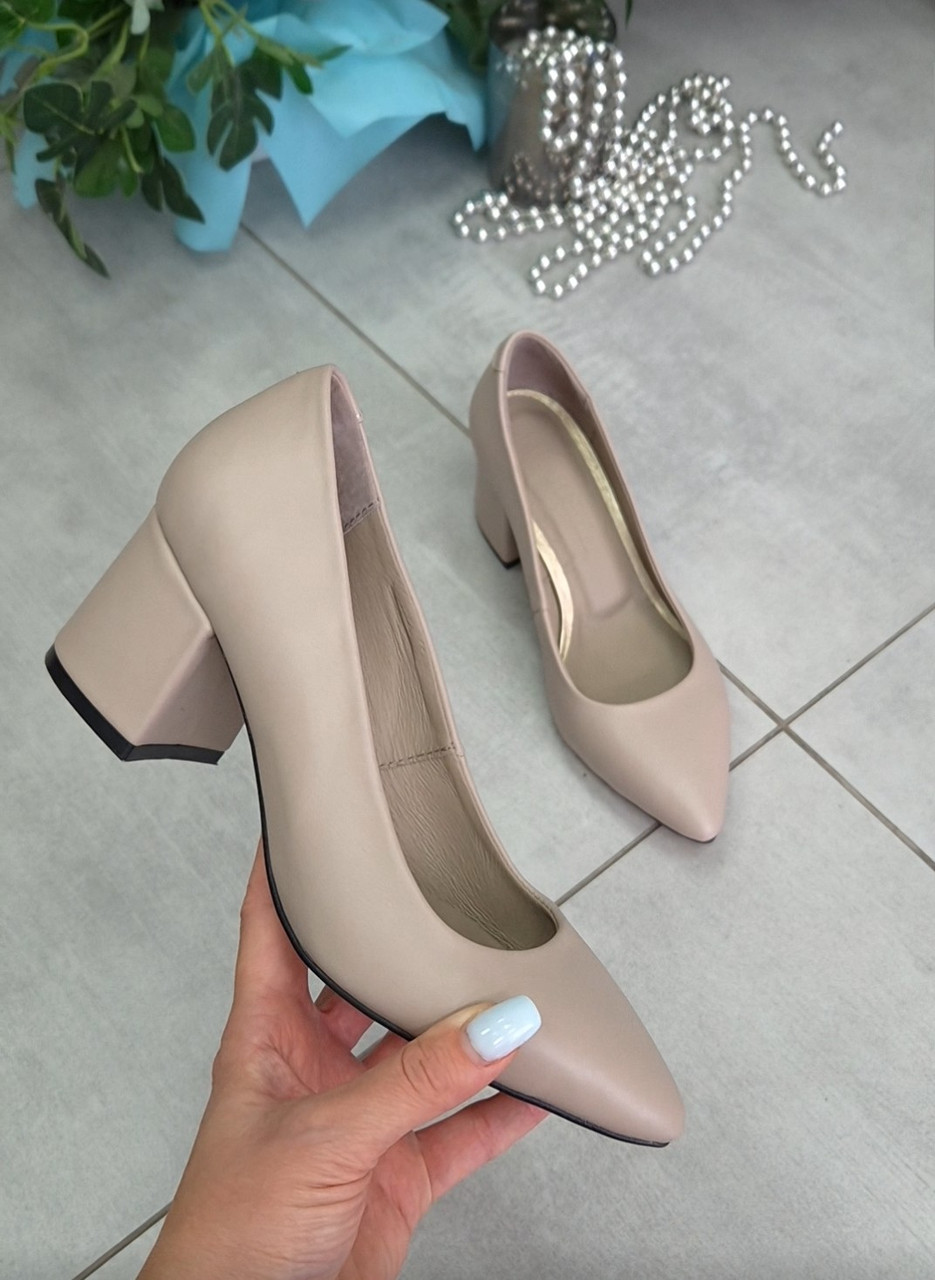 Туфлі на стійкому підборі жіночі шкіряні бежеві 39р, фото 1