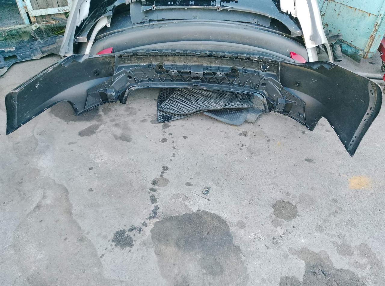 Вітаю зацікавлених на авто розборці Чемпіон !!!<br />
 Предметом оголошення є&nbsp;Бампер Задній Audi A5 8T8 S-line Sportback<br />
 Фактичний стан на фото. Гарантія 14 днів на встановлення та перевірку<br />
 Висилаємо по всій Україні по передоплаті на транспортні витрати!<br />
 Наявність та асортимент на складі постійно змінюються.<br />
 Точні деталі уточняйте по телефону +380973363743 — фото 3