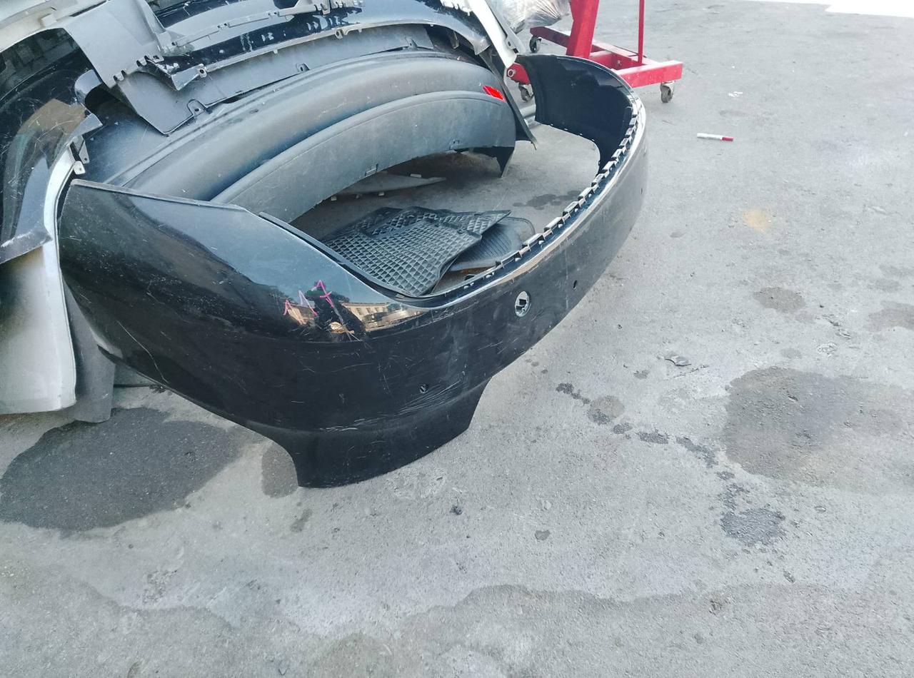 Вітаю зацікавлених на авто розборці Чемпіон !!!<br />
 Предметом оголошення є&nbsp;Бампер Задній Audi A5 8T8 S-line Sportback<br />
 Фактичний стан на фото. Гарантія 14 днів на встановлення та перевірку<br />
 Висилаємо по всій Україні по передоплаті на транспортні витрати!<br />
 Наявність та асортимент на складі постійно змінюються.<br />
 Точні деталі уточняйте по телефону +380973363743 — фото 5