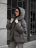 Жіноча зимова куртка пуховик у стилі оверсайз, фото 5