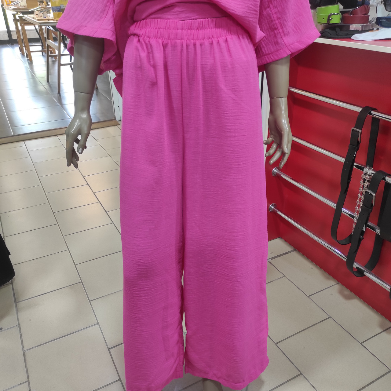 Штани літні жіночі широкі палаццо на резинці L малинові, фото 1