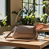 Жіночий клатч сумка через плече темно бежева маленька сумочка з плечовим ременем з екошкіри, фото 9