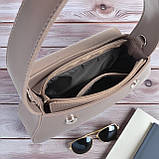 Жіночий клатч сумка через плече темно бежева маленька сумочка з плечовим ременем з екошкіри, фото 5