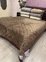 Велюрове стьобане покривало з прошарком синтепону 220х230