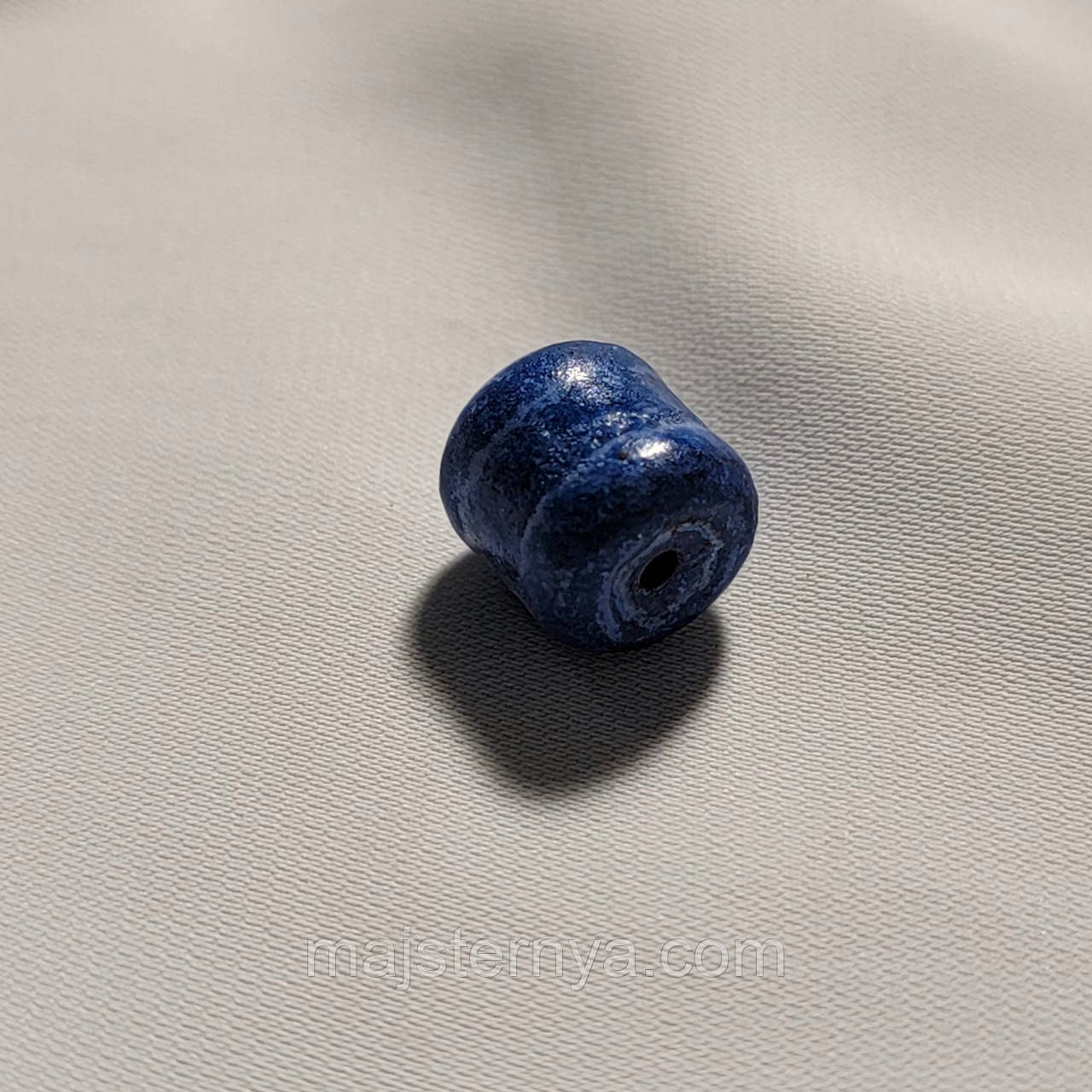 Керамічна намистина синя, 10мм*10мм. Косівська кераміка намистини ручної роботи.