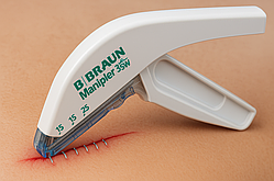 Степлер шкір-ний B.Braun Manipler 35 скоб