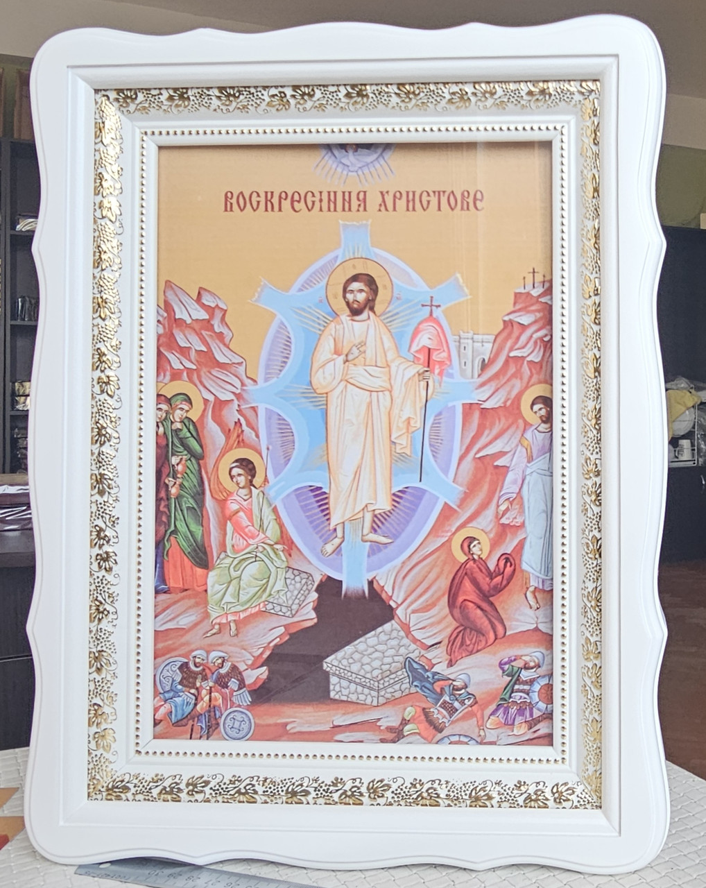 Ікона Восресіння Христове українською мовою в білому кіоті під склом, розмір кіота 39*29, сюжет 20*30, фото 1