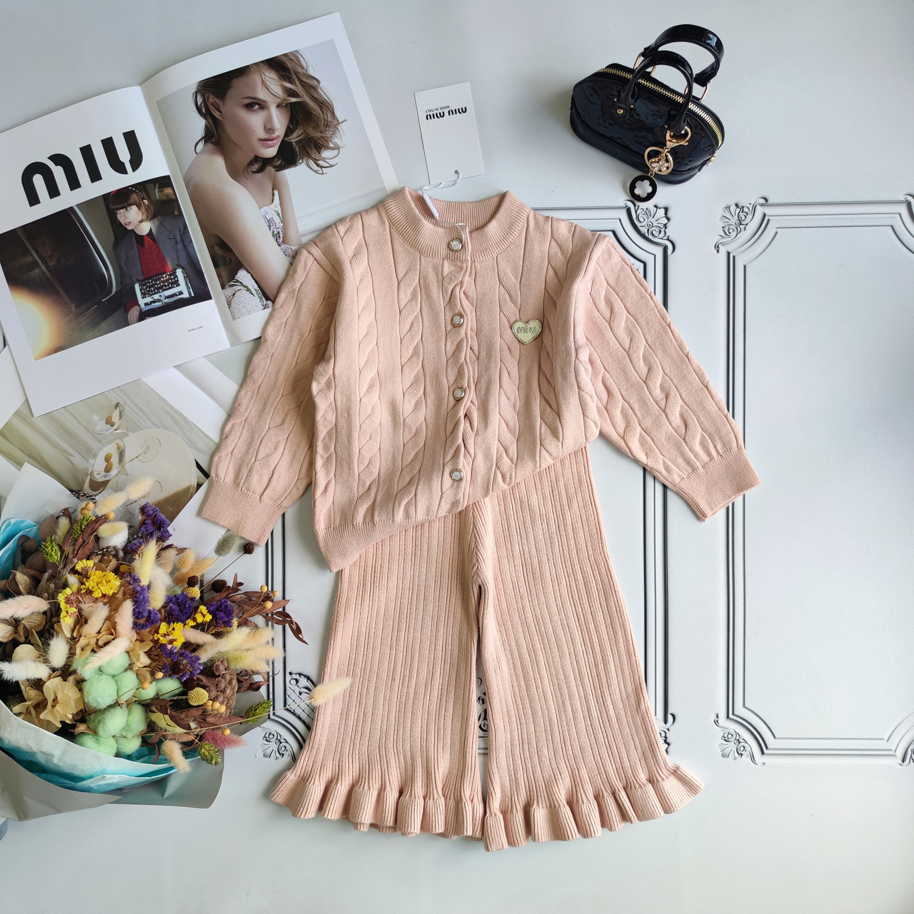 Дитячий в'язаний костюм Miu miu, кардиган з брюками для дівчинки