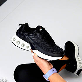 Ефектні дизайнерські текстильні чорні кросівки на білій підошві