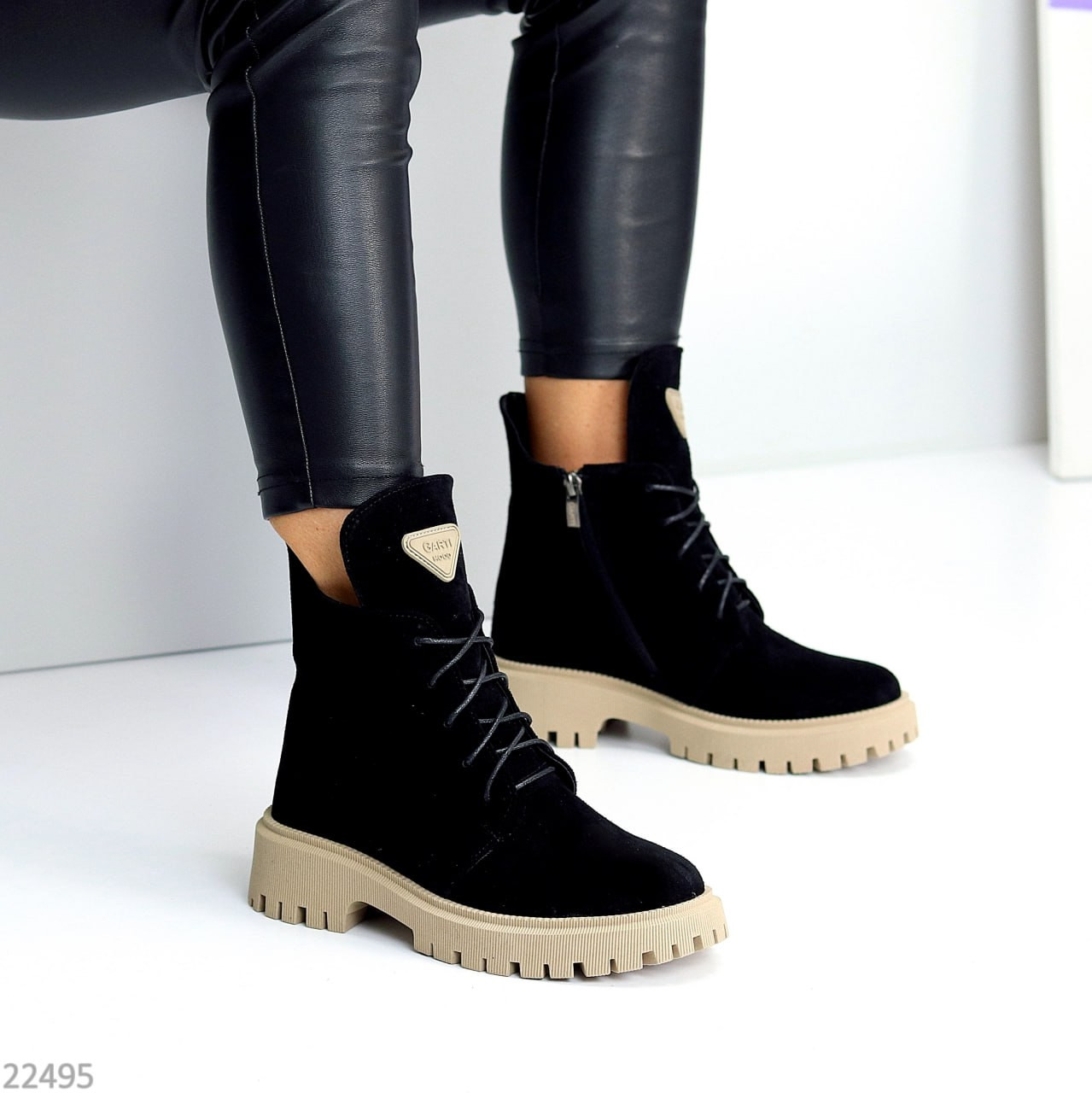 Круті чорні черевики повсякденні натуральна замша на бежевій підошві, фото 1