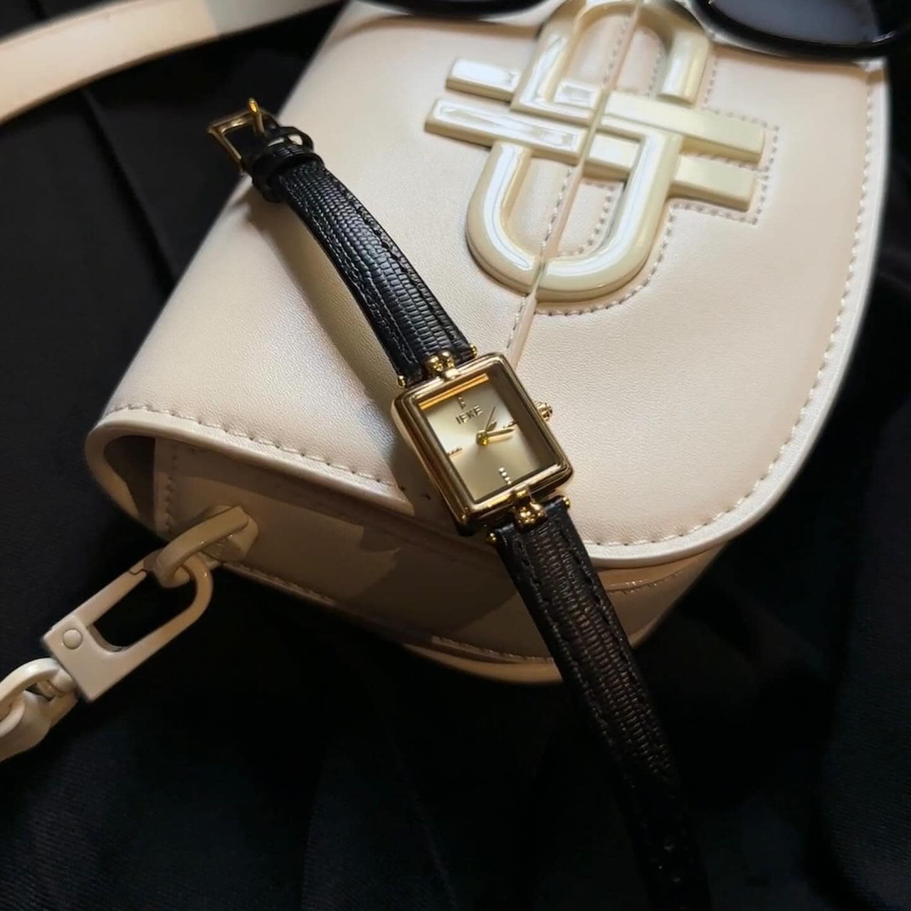 Жіночий кварцовий годинник IEKE з шкіряним браслетом, фото 1