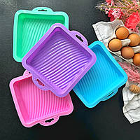 Набір із 4 квадратних силіконових форм для випікання кексів, пирогів і тортів 18×18 см