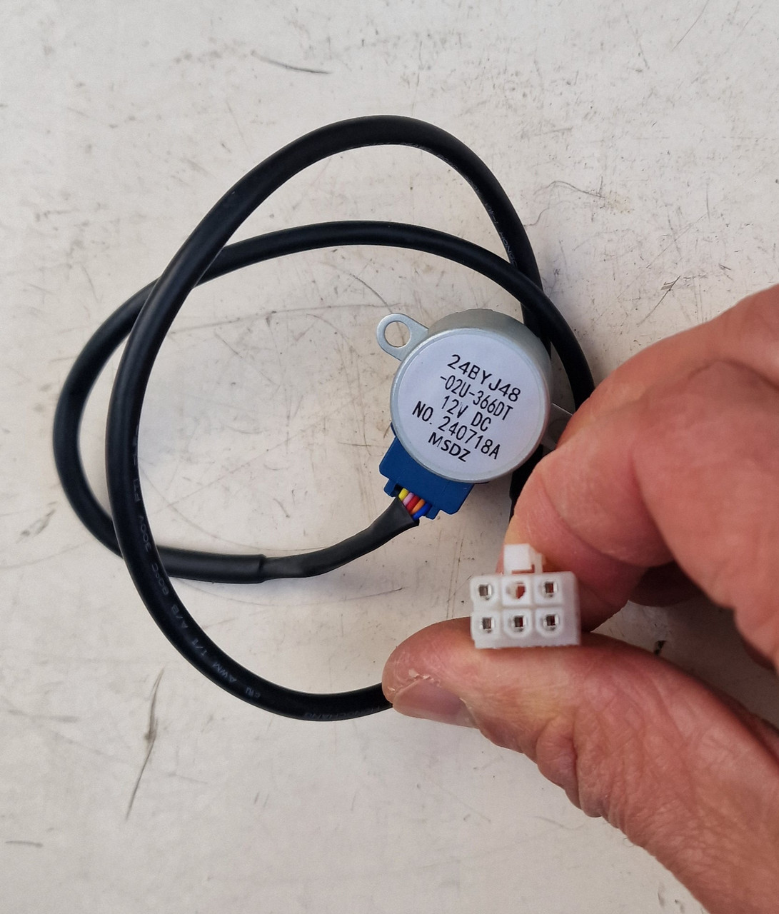 Генератор інвенторний IG 3.5-4.2 квт Регулятор обертів (кроковий моторчик) 5контакту 12 V, фото 1