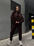 Утеплений спортивний жіночий чорний костюм з кофтою кенгуру, фото 10