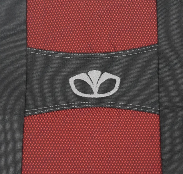 Чохли  (седан, червона вставка) (1997–); спинка 1/3–2/3; сидіння цільне; 4 підголівники