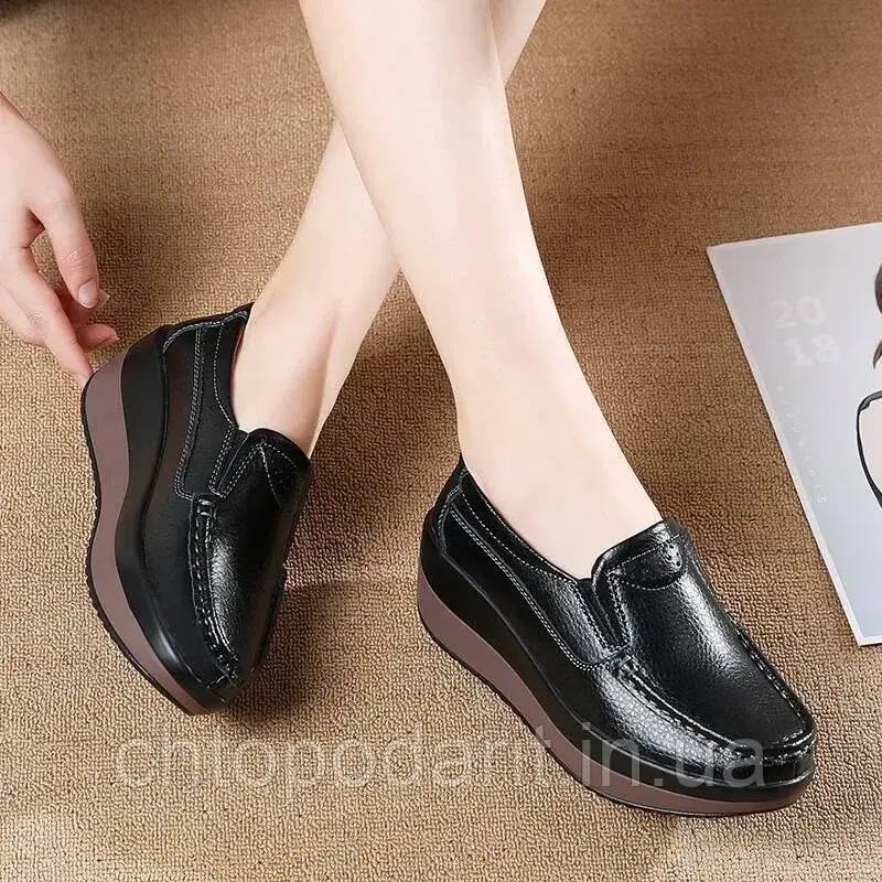 Мокасини Comfortly, лофери демісезонні, жіноче повсякденне взуття, сліпони на платформі, туфлі на танкетці чорні 37 р Код 00-0681, фото 1