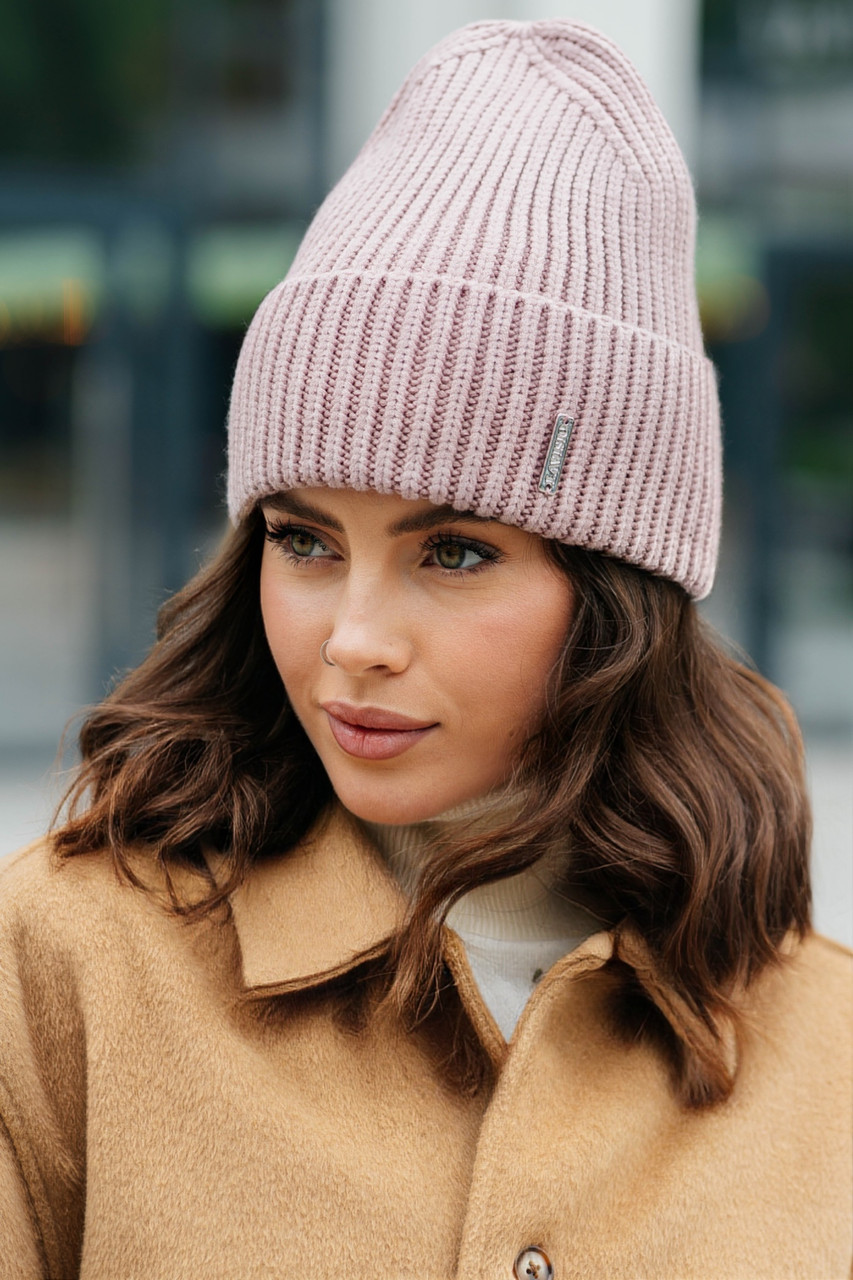В'язана шапка "Тина" колір темна пудра