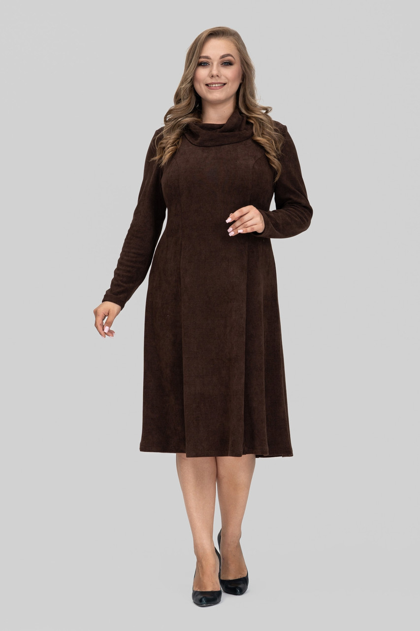 Сукня жіноча Венді трикотажна великих розмірів 50-60 з коміром-хомутом осінь-зима шоколад, фото 1