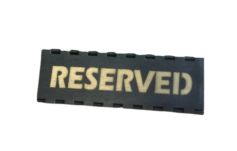 Табличка дерев'яна "Резерв" чорна трафарет