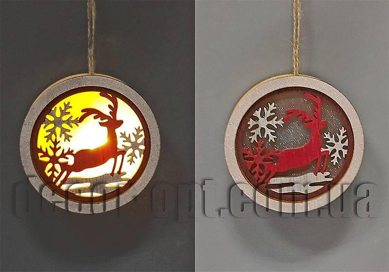 Дерев'яна підвіска Куля-підсвітка з оленям 9,5 см L00411