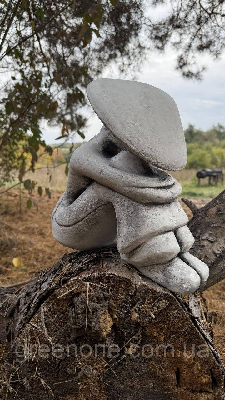 Скульптура дівчинки В'єтнамки, фігура дівчини в капелюсі, садова дівчинки в'єтнамки з арт-бетону, 30 см, фото 1