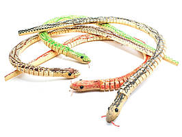 Дитяча дерев'яна змія