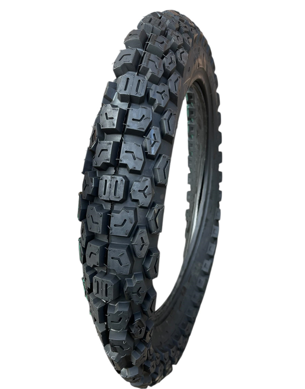 Покришка з камерою 4.60-18 M/C 63J (6PR) Max.Load 272 кг "General" ШИПОВКА