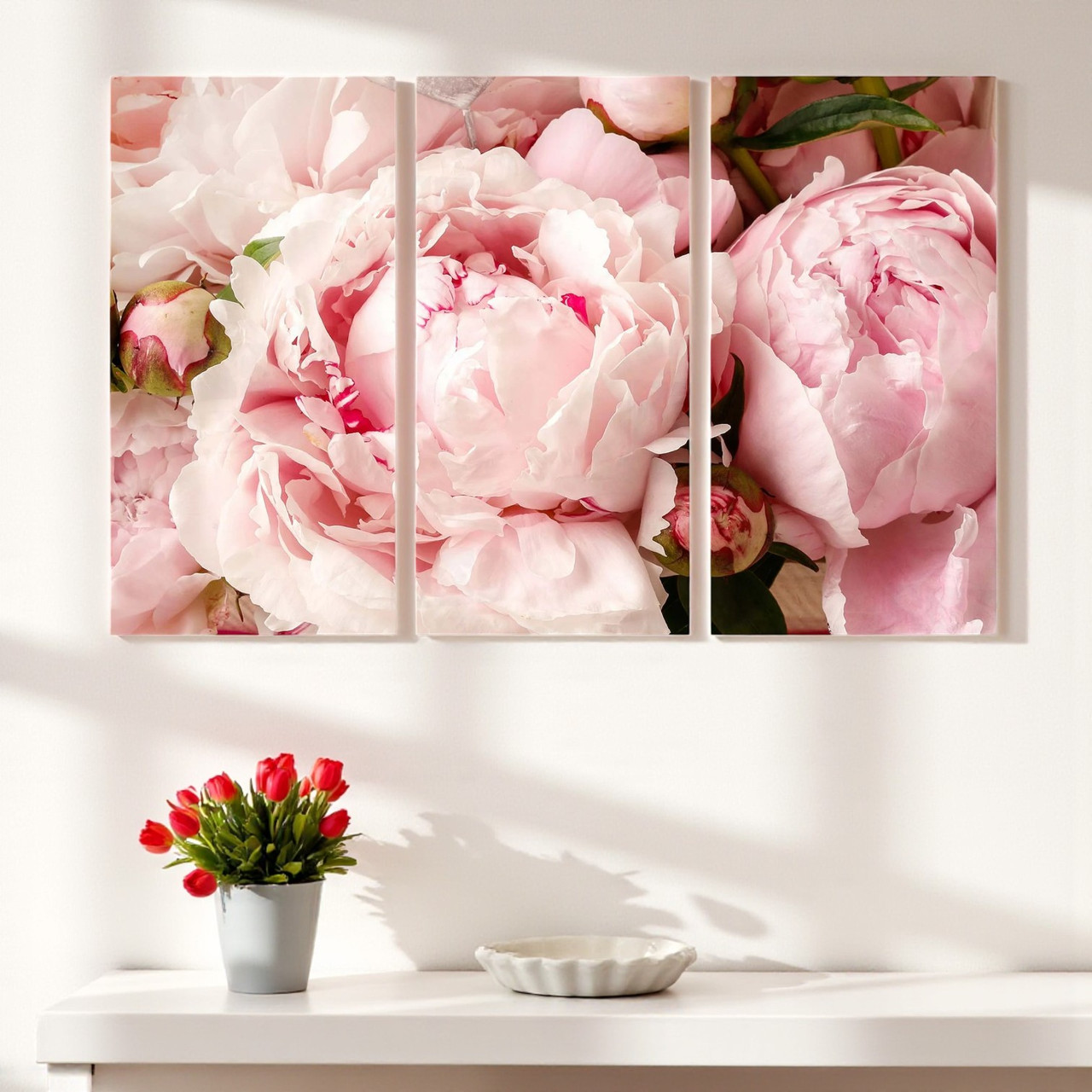Модульна картина «Ніжні рожеві півонії» Триптих на полотні 90х60 см Стильний настінний декор для інтер’єру, фото 1