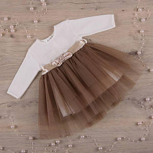 Кавова сукня для дівчинки з фатиновою спідничкою і атласним бантом для свята і фотосесії розміри 56-98