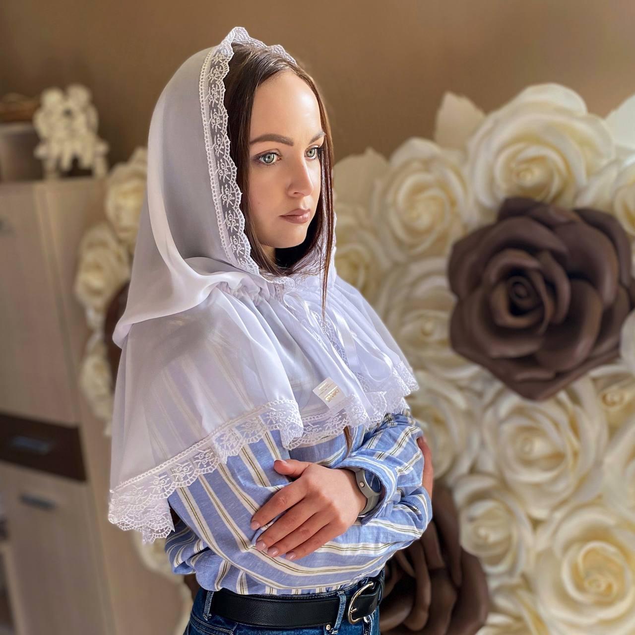 Жіночий палантин білий з білим мереживом для храму елегантна накидка на голову для обрядів і служби