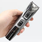 Акумуляторна машинка для стрижки волосся + насадка, SURKER SK-736 / Бездротовий триммер для бороди / Тример чоловічий для стрижки, фото 4