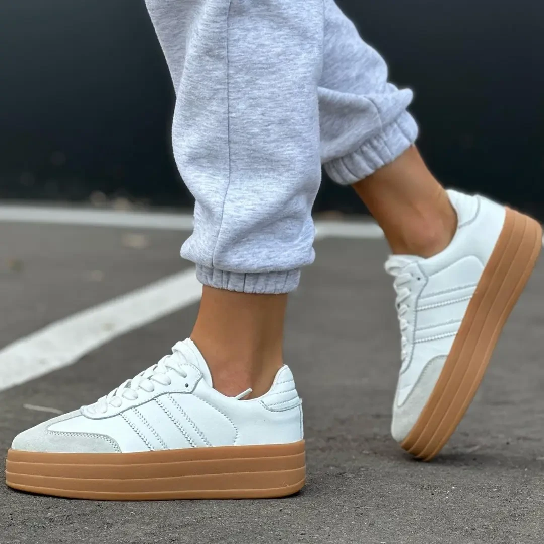 Жіночі кеди на товстій підошві білі (CX1580-2), фото 1