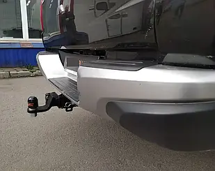 Фаркоп Volkswagen Amarok (з 2022--) Під квадрат