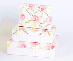 Коробки подарункові набір 3шт вкладені 1в1  розмір найбільшої 20х20х95см тиснення фольгою BM23