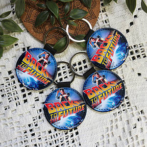 Брелок для ключів Назад в Майбутнє — Back to the Future KR4606